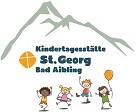 Das Bild zeigt ein Logo der Kindertagesstätte St. Georg in Bad Aibling, mit stilisierten Bergen im Hintergrund und fröhlichen, spielenden Kindern im Vordergrund.