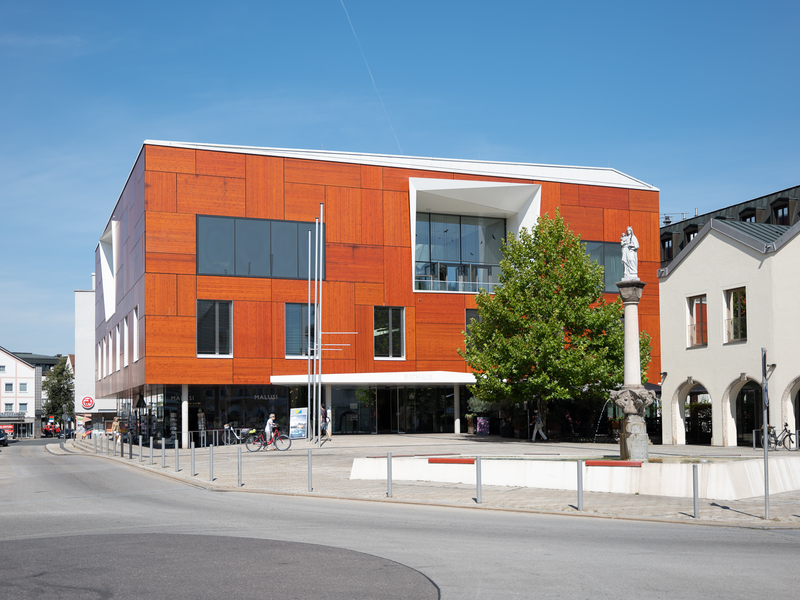 Das Rathaus Bad Aibling von vorne.